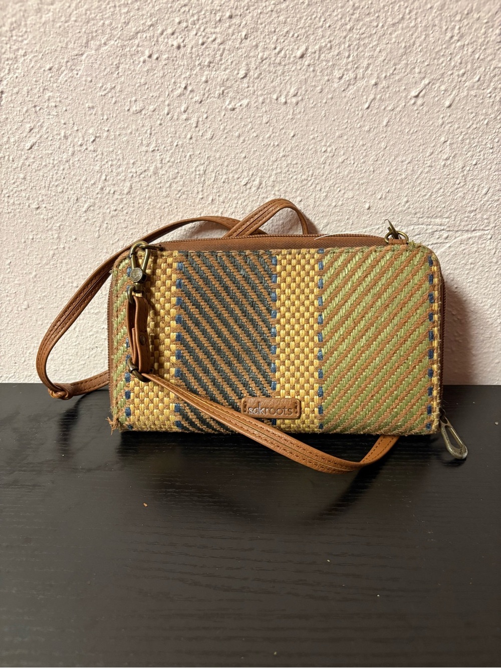 Sakroots Woven Crossbody Wallet Clutch Organizer Boho Bag